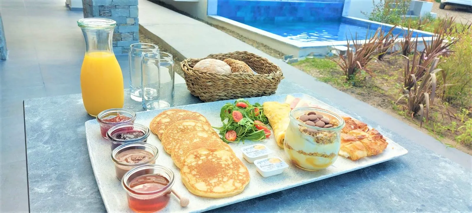 Amyntas Seafront Hotel - Adults Only