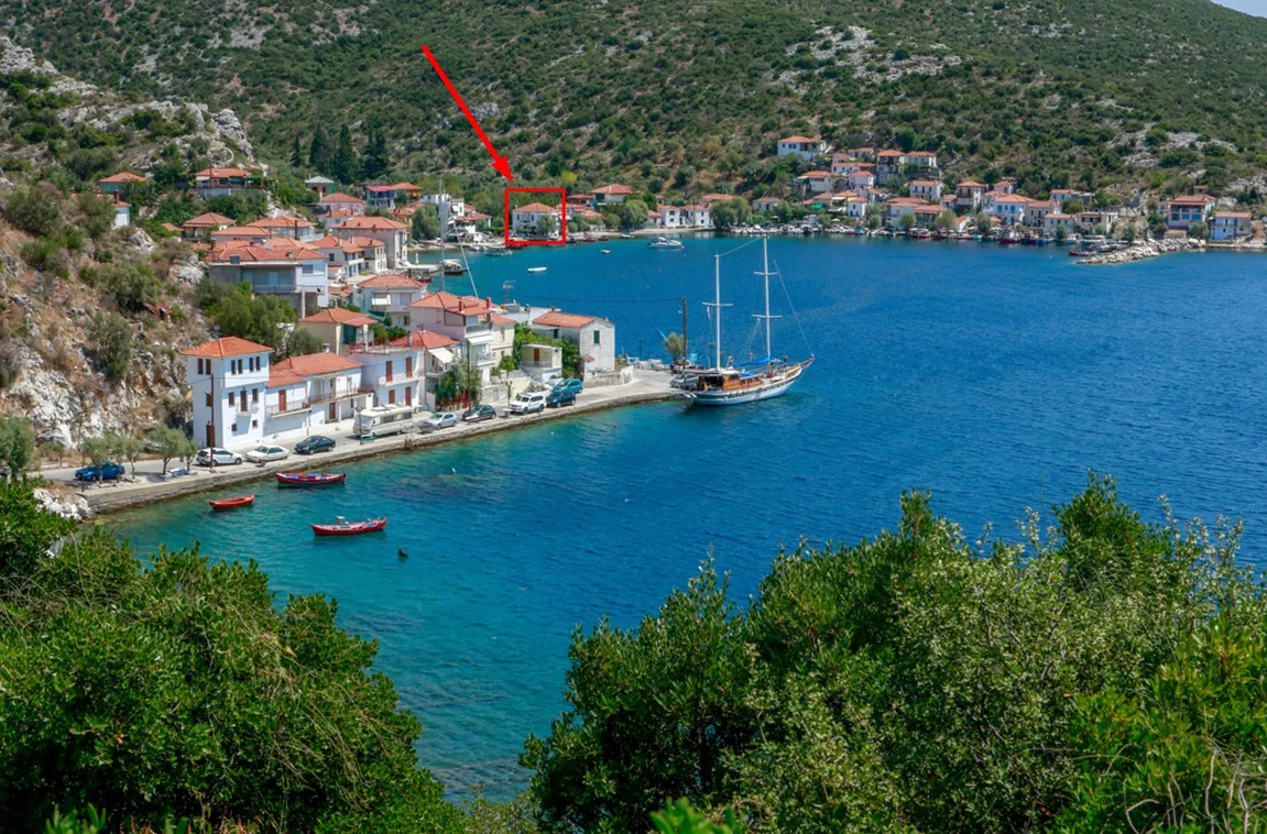 Sea Side Studio with Balcony and Sea View in Agia Kyriaki