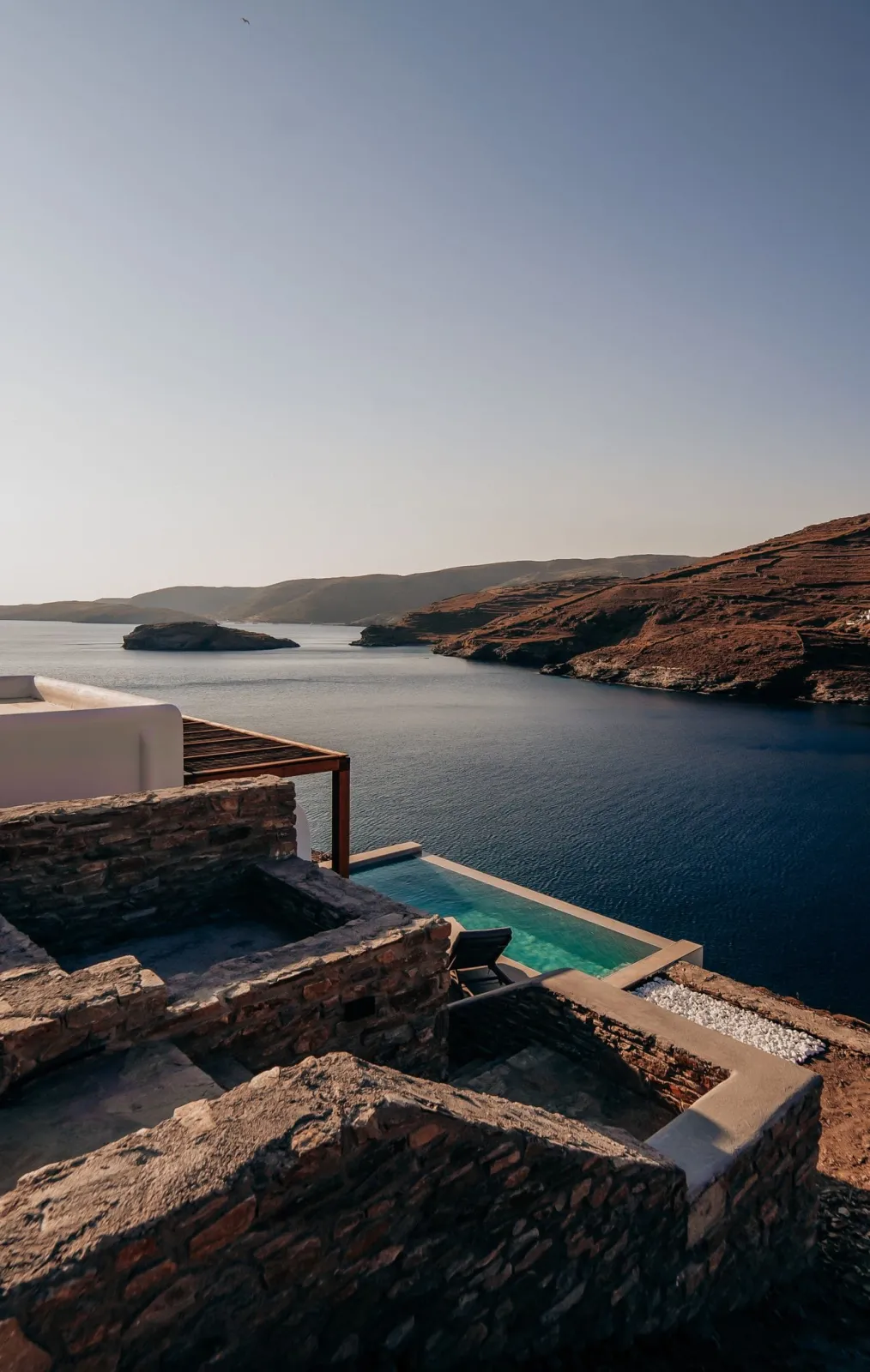 Ble Kythnos Suites