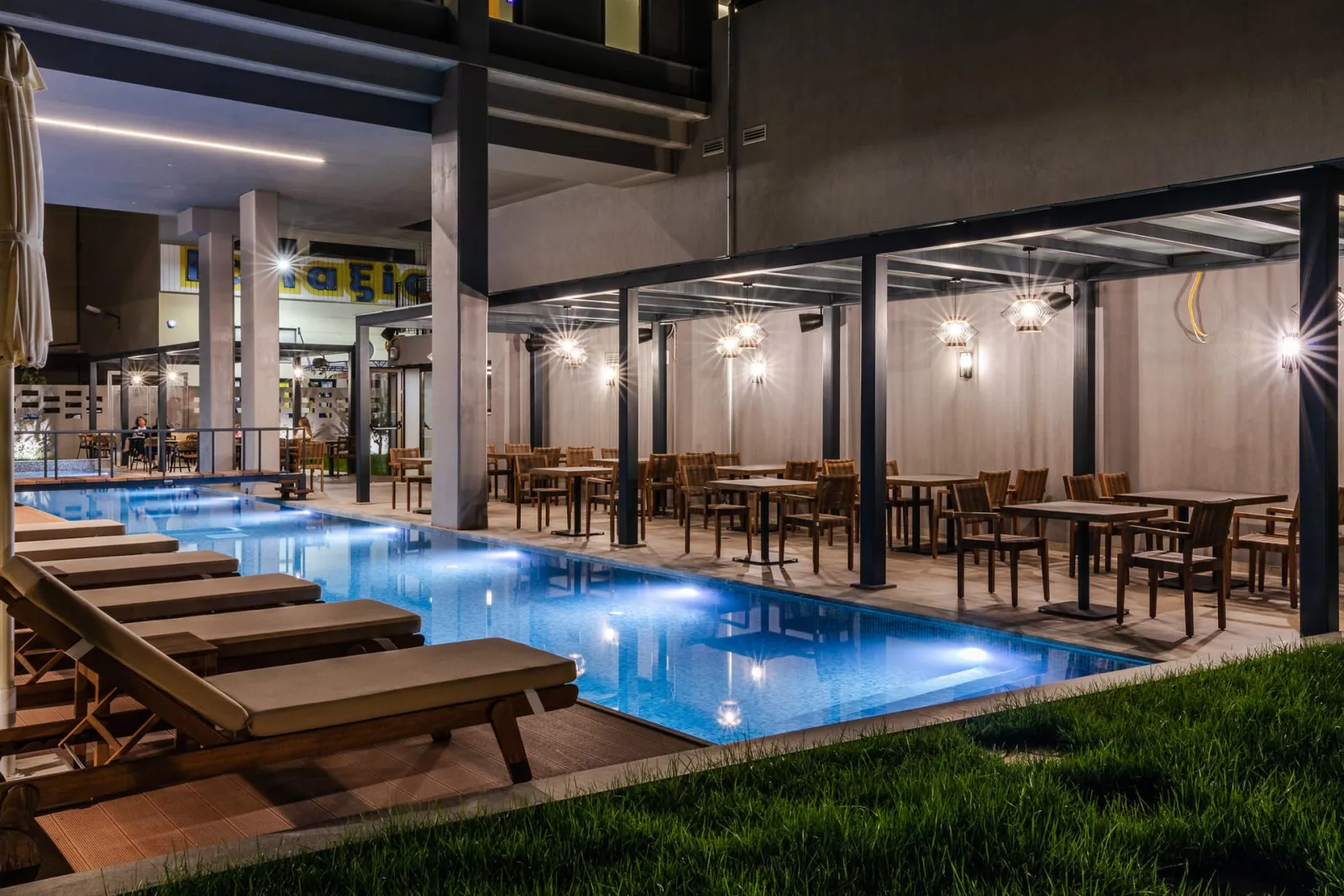 Magnes Hotel