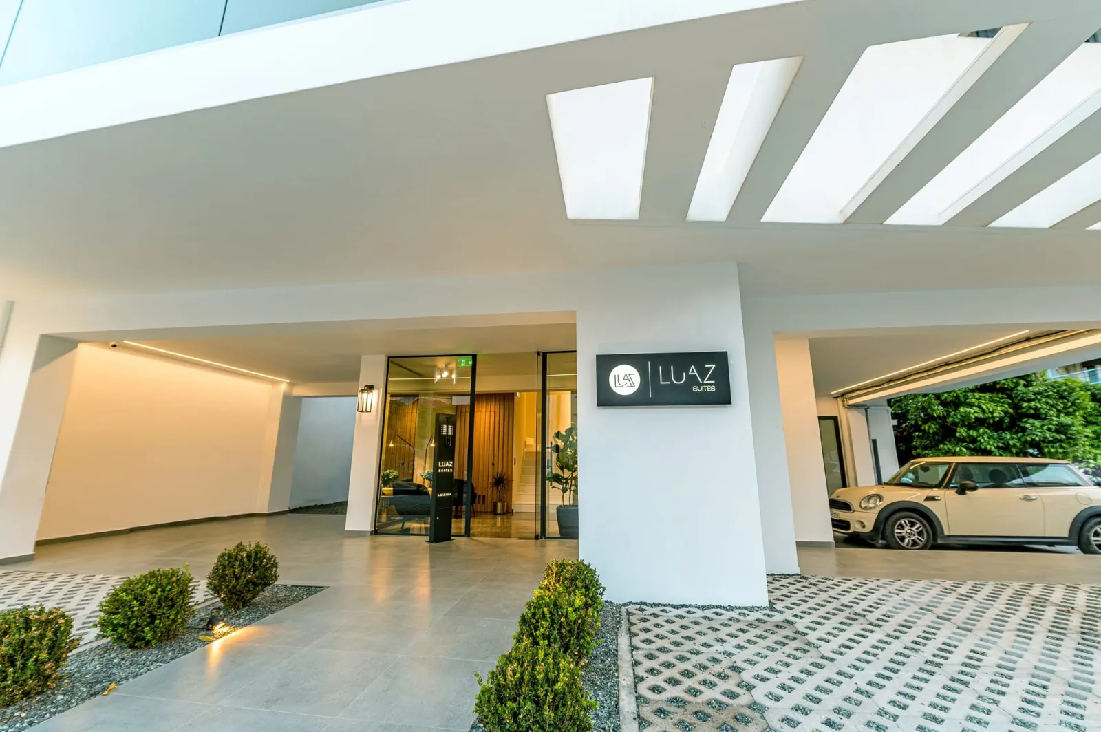 Luaz Suites