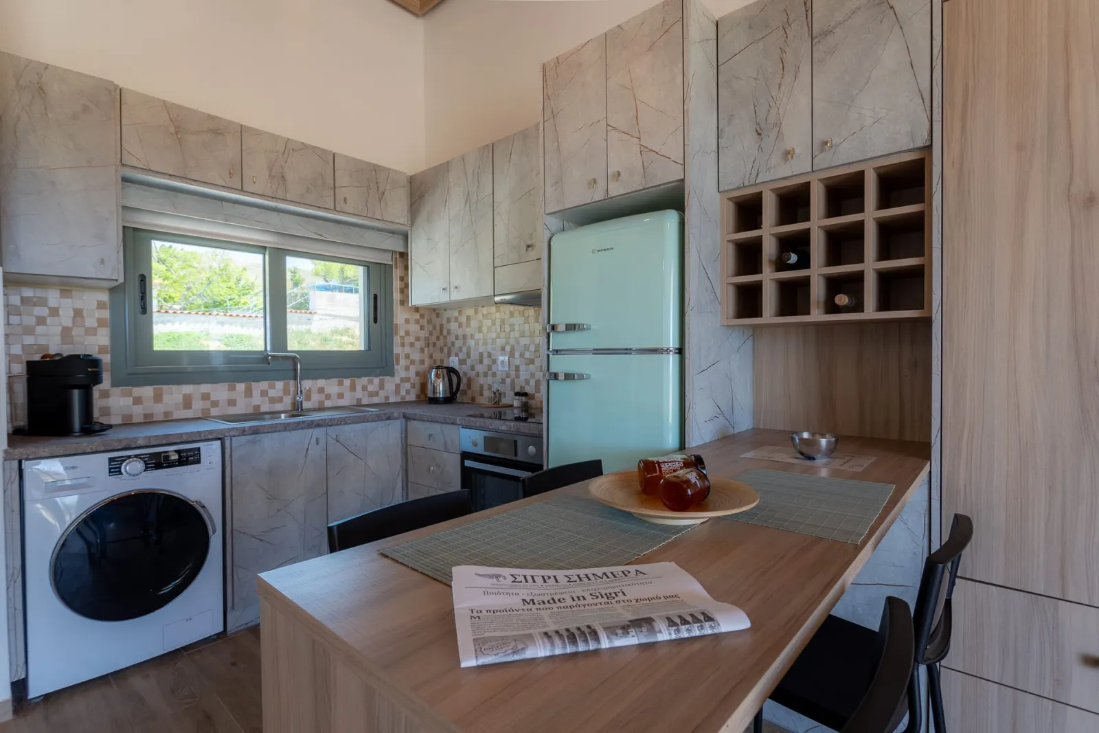 Apolithon Premium Houses
