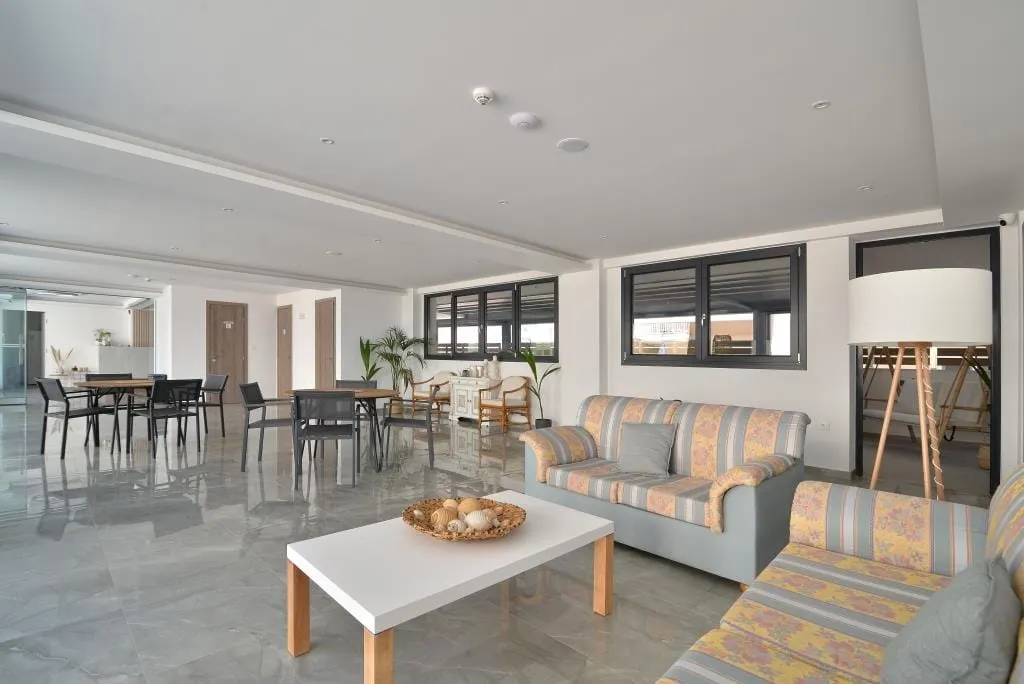 Anassa Suites