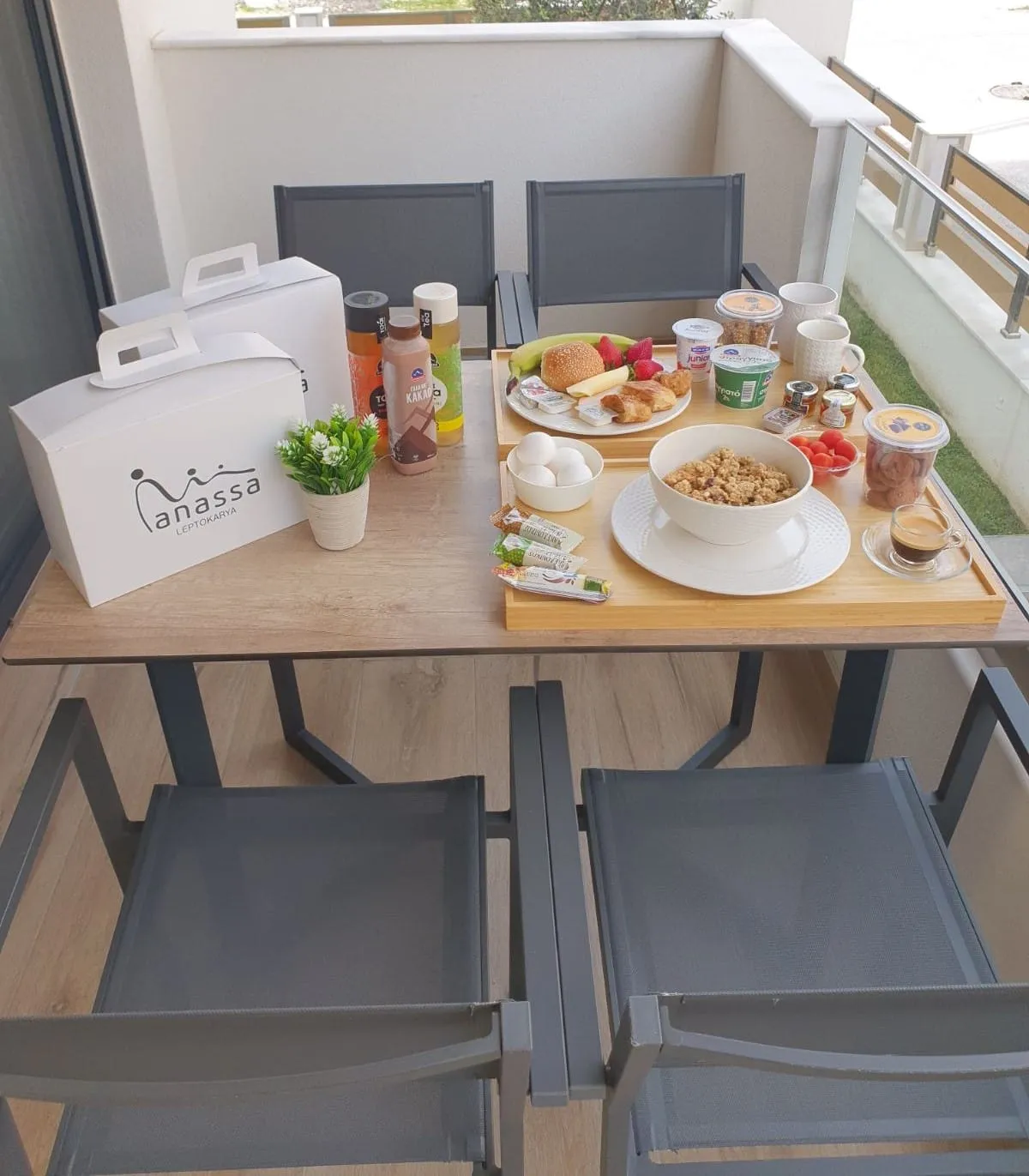 Anassa Suites