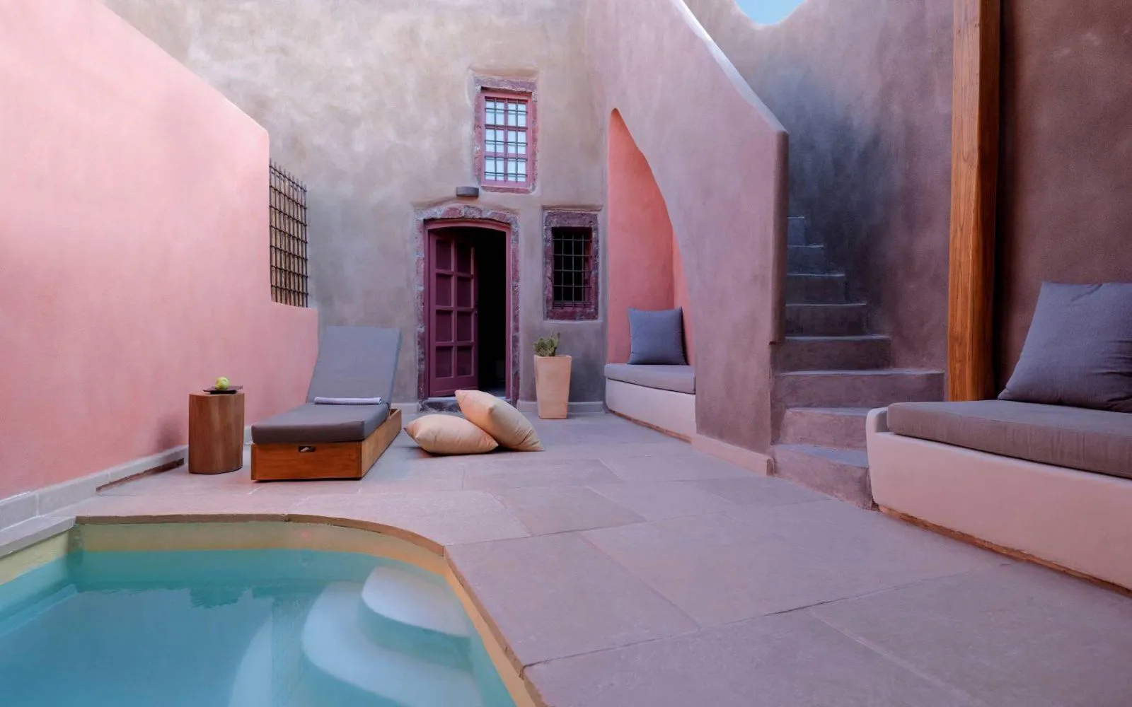 Andronikos Canaves Santorini