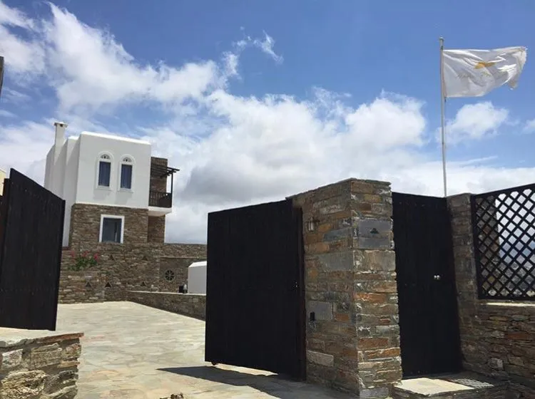 Andros Prive Suites