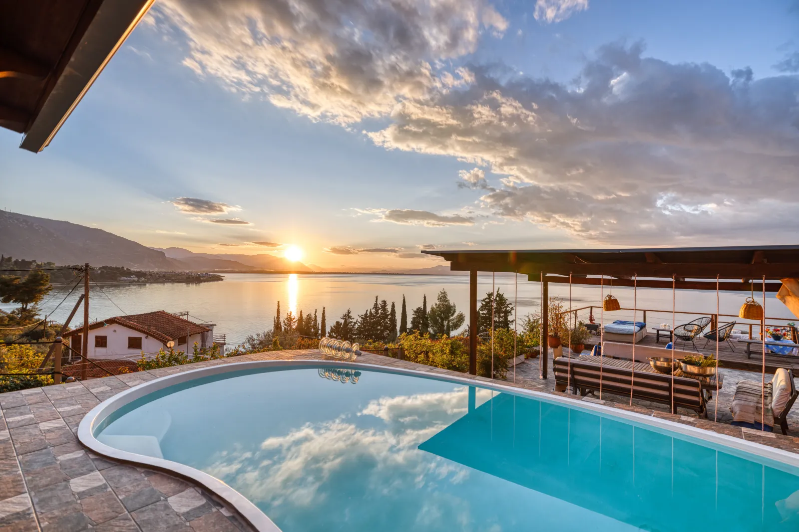 Magical View, Villa Asproneri, Kamena Vourla