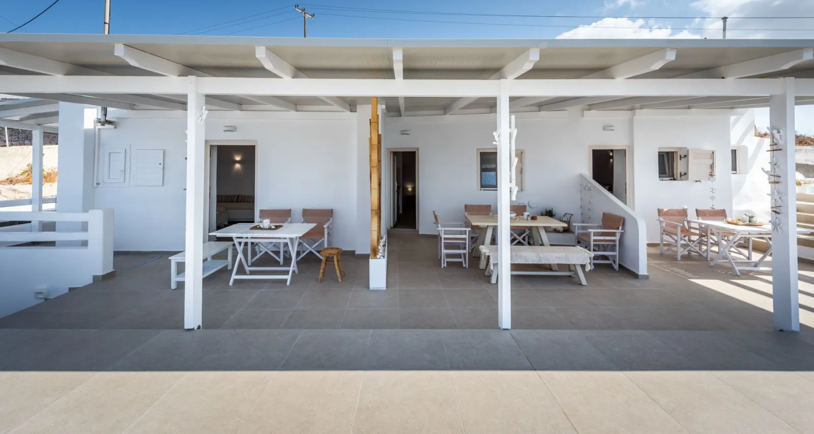 Anemi Suites