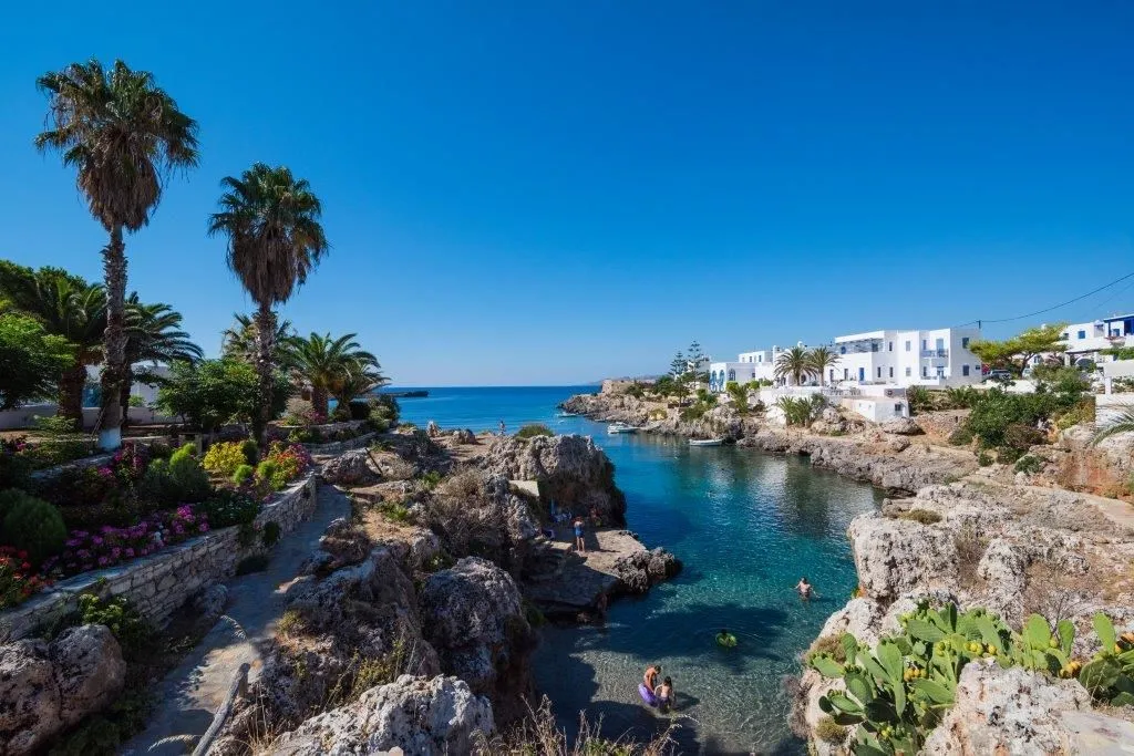 Avlemonas Bay Sea Houses