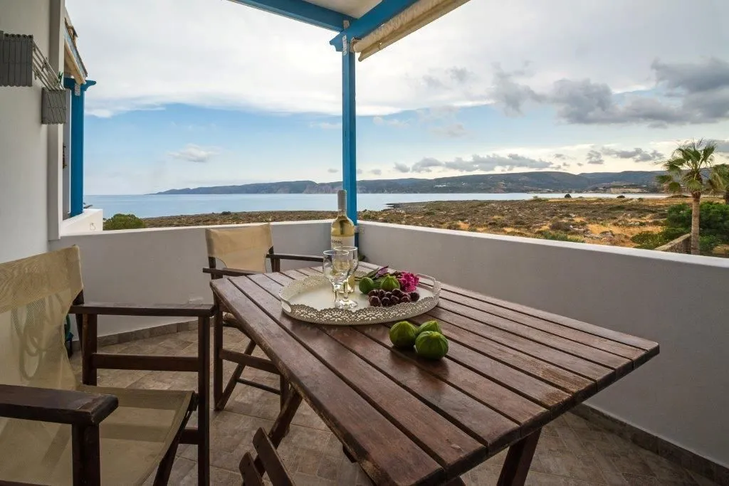 Avlemonas Bay Sea Houses