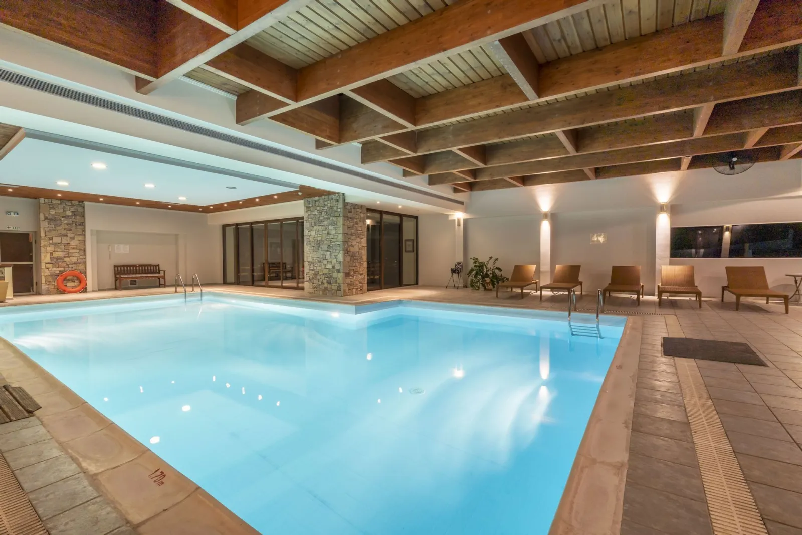 Anemolia Mountain Resort & Conference