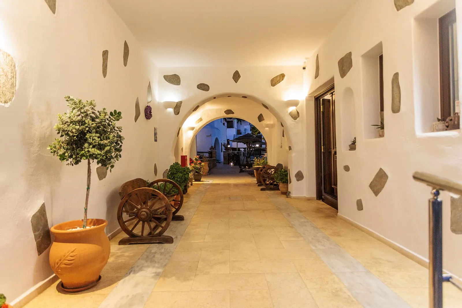 Hotel Anemomilos