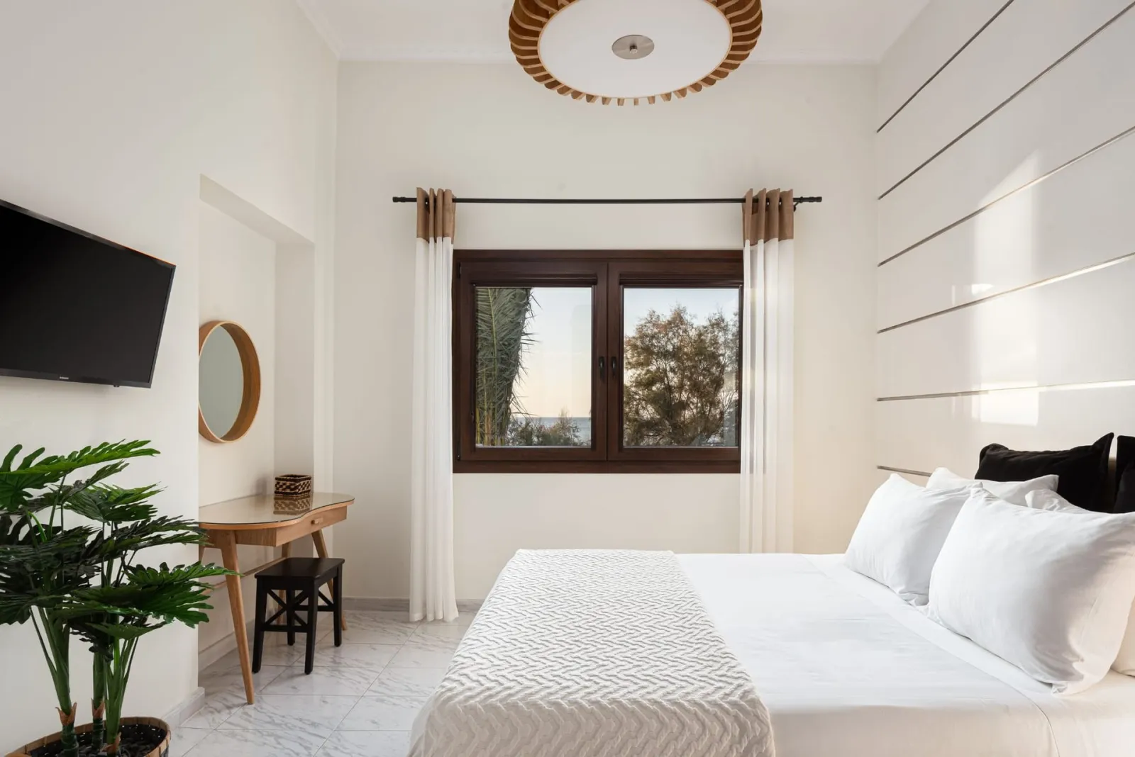 Aniv Villa by The Sea