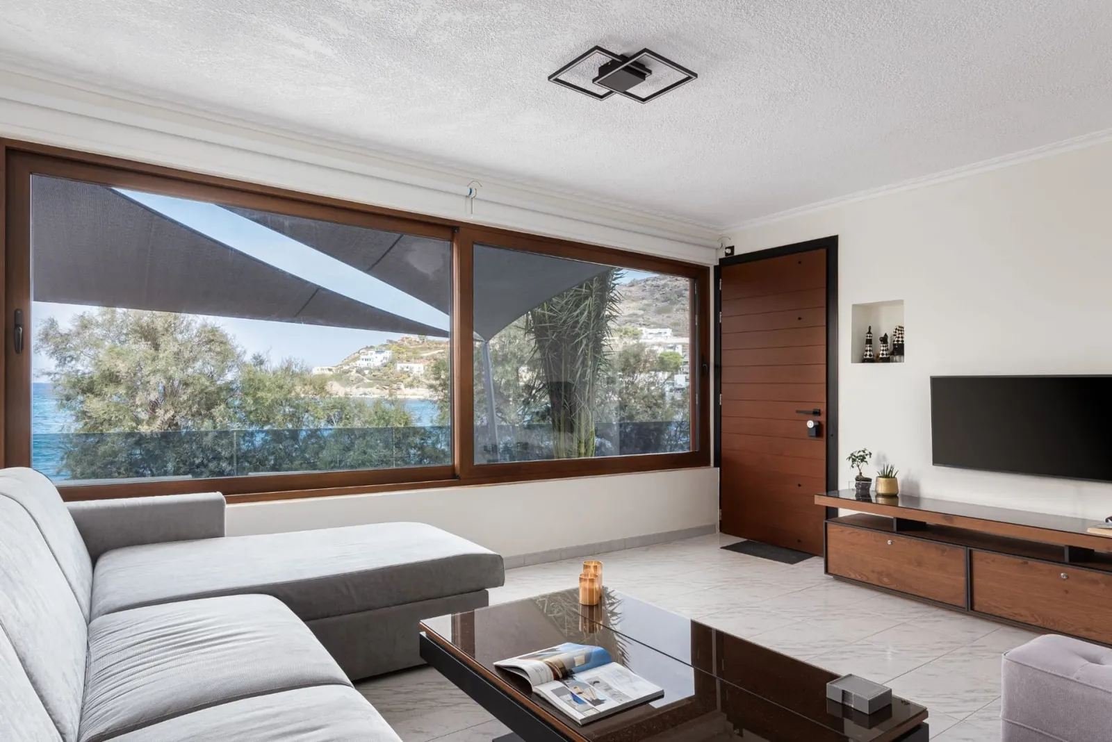Aniv Villa by The Sea