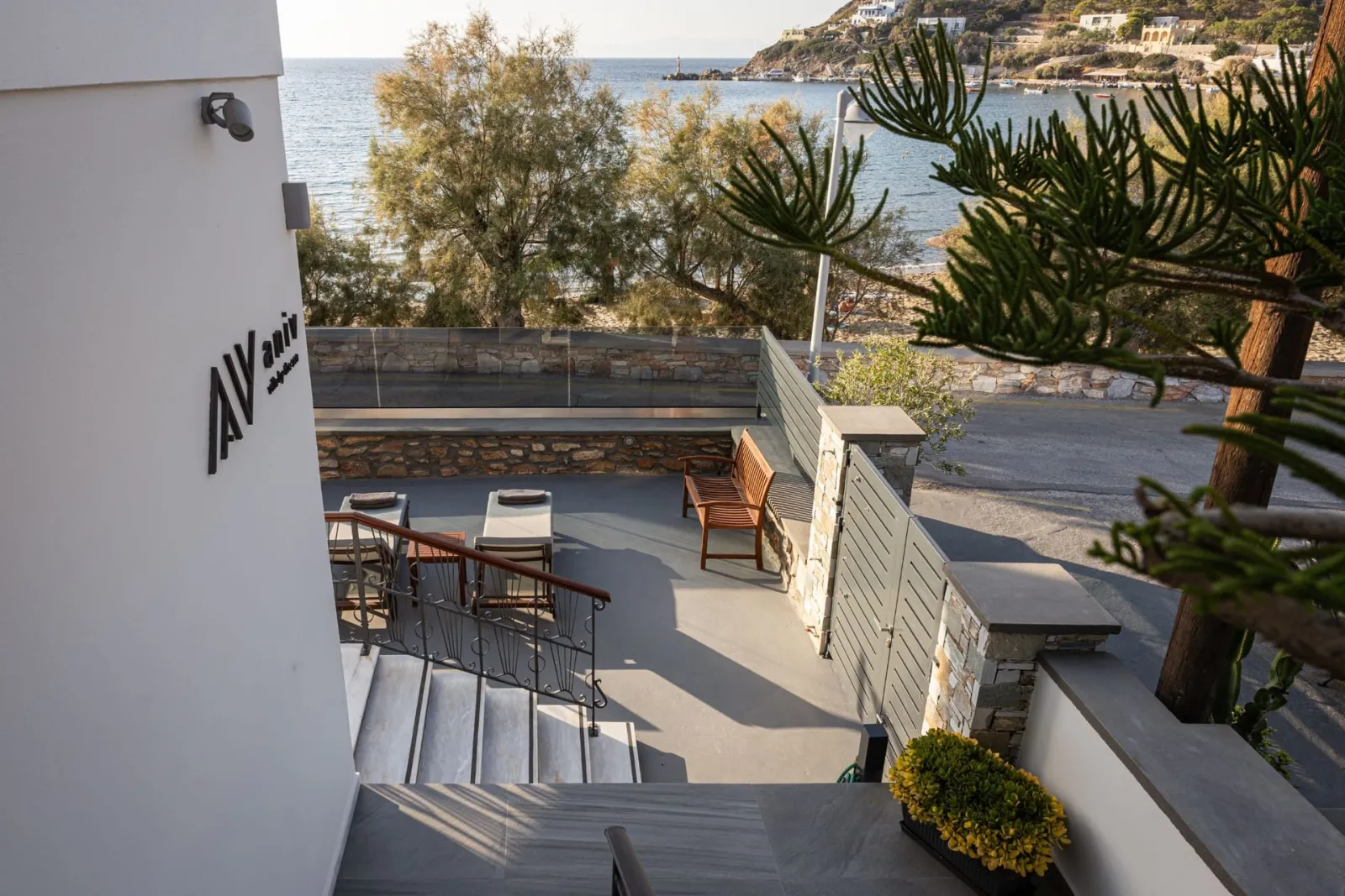 Aniv Villa by The Sea