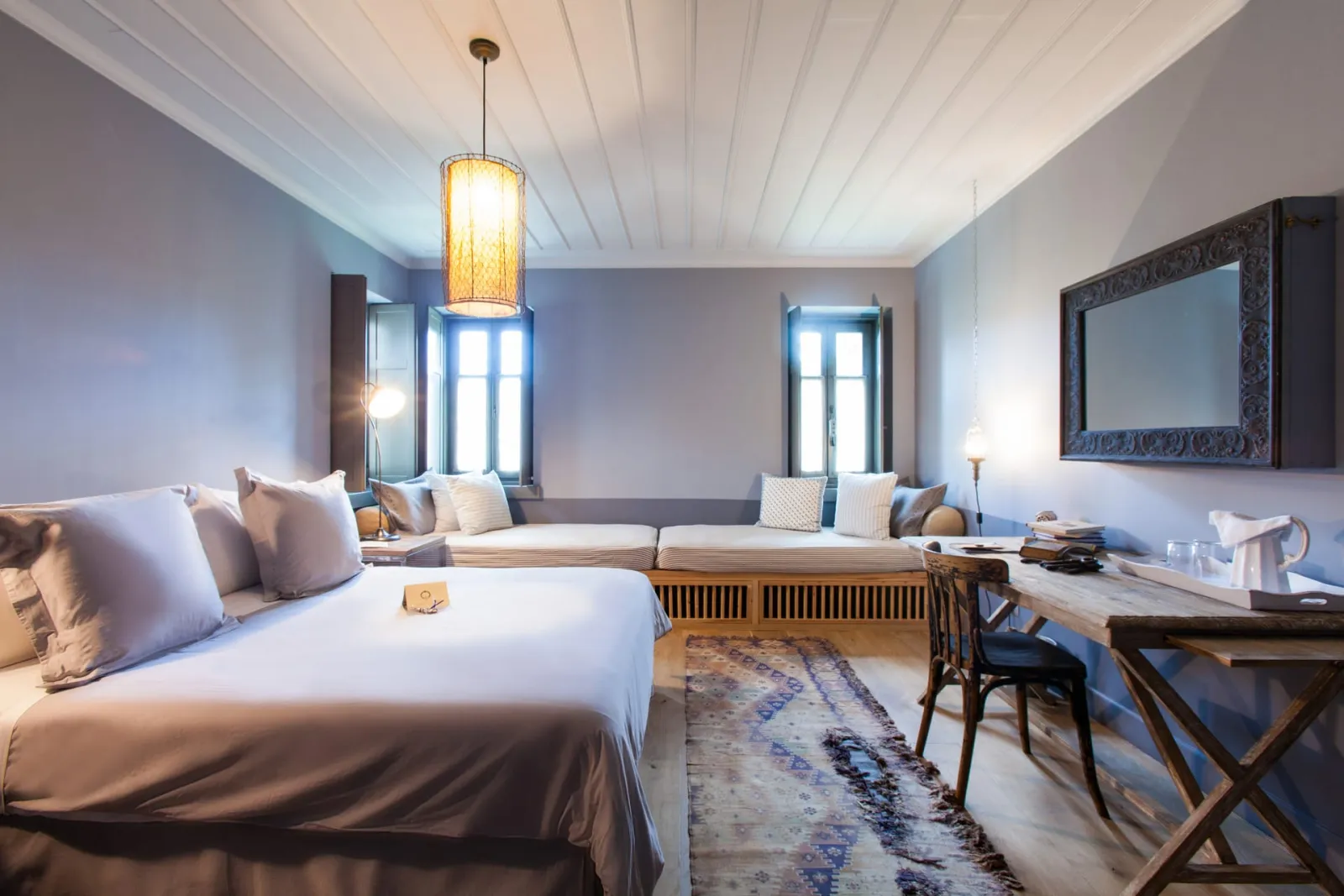 Apeiros Chora Hotel