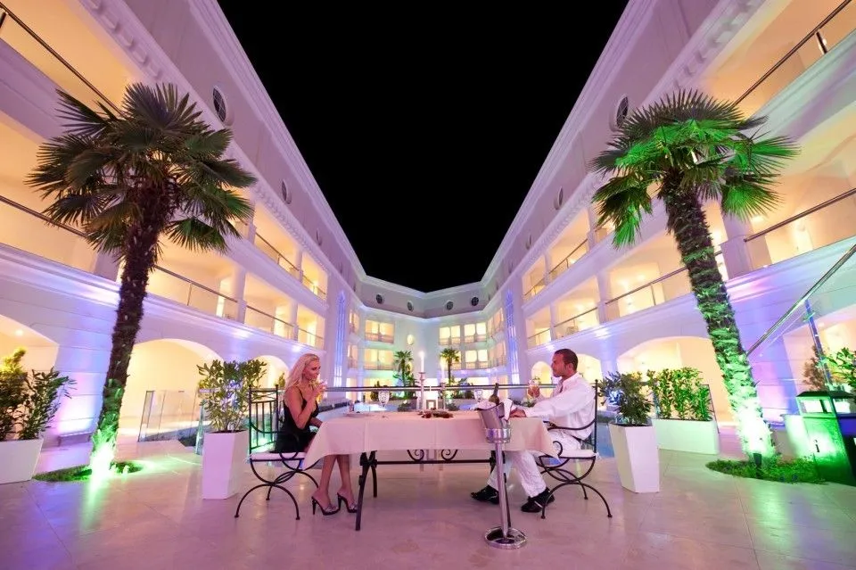 Elinotel Apolamare Hotel
