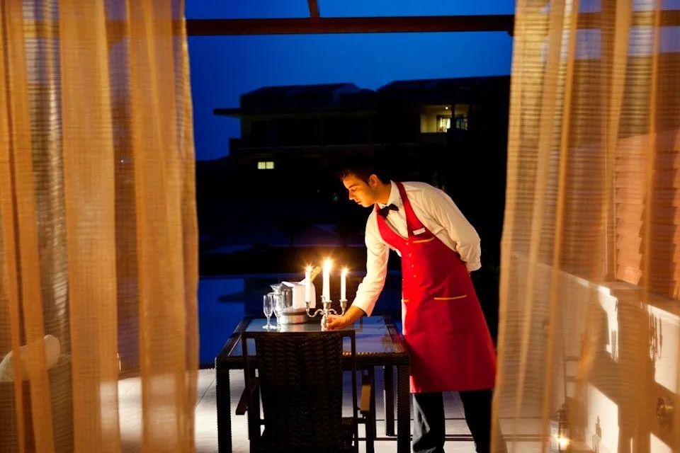 Candlelit dinner