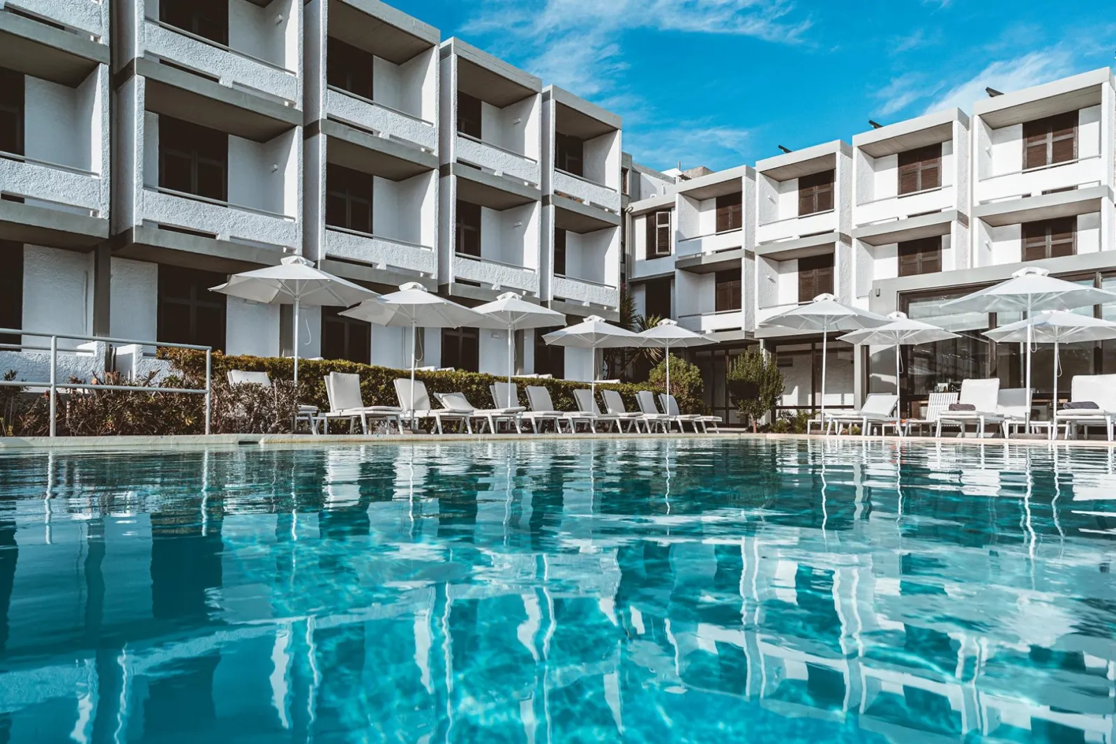 Apollo Resort