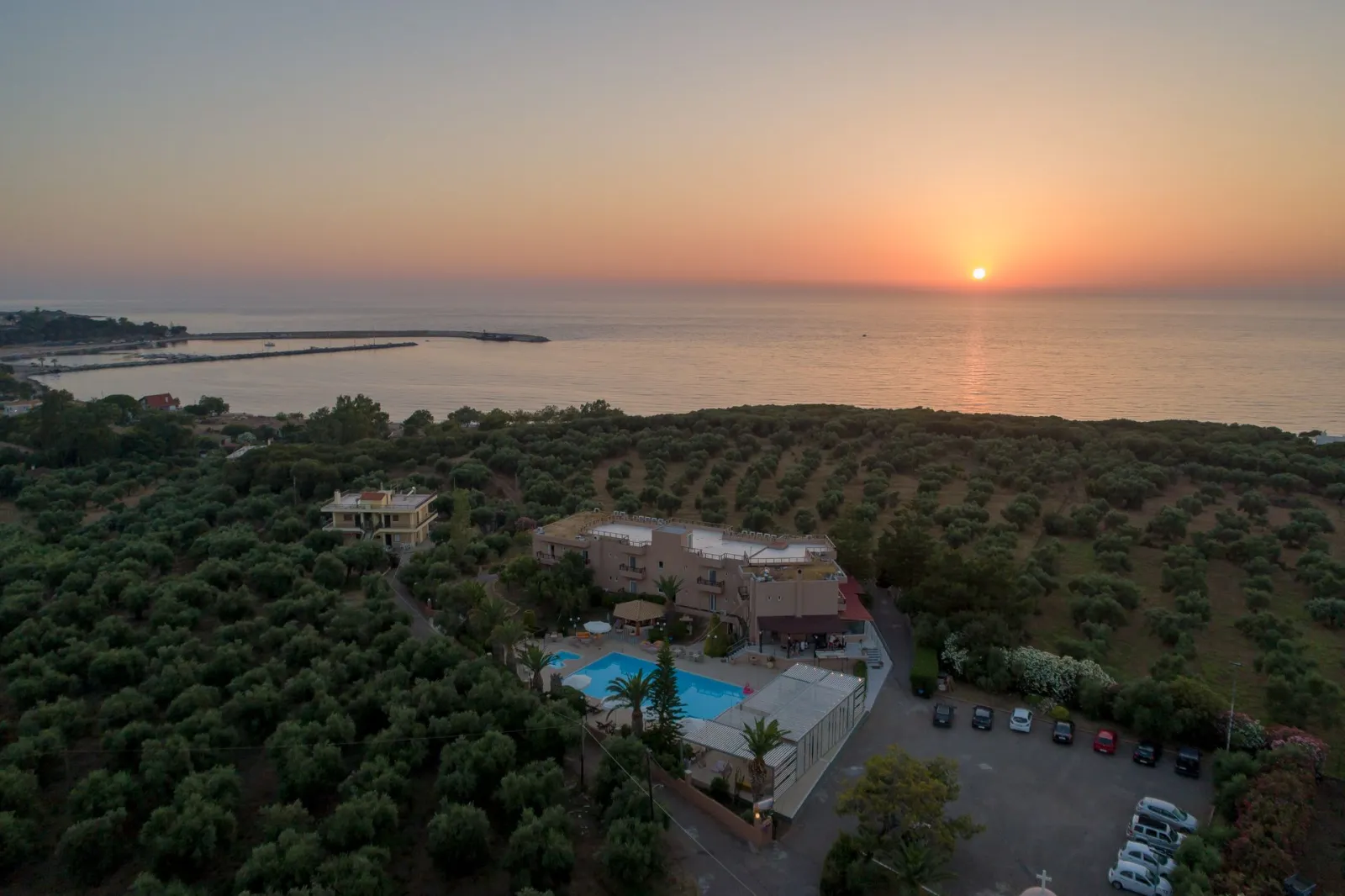 Apollo Resort Art Hotel - Hotel Business Christodoulou sisters LTD