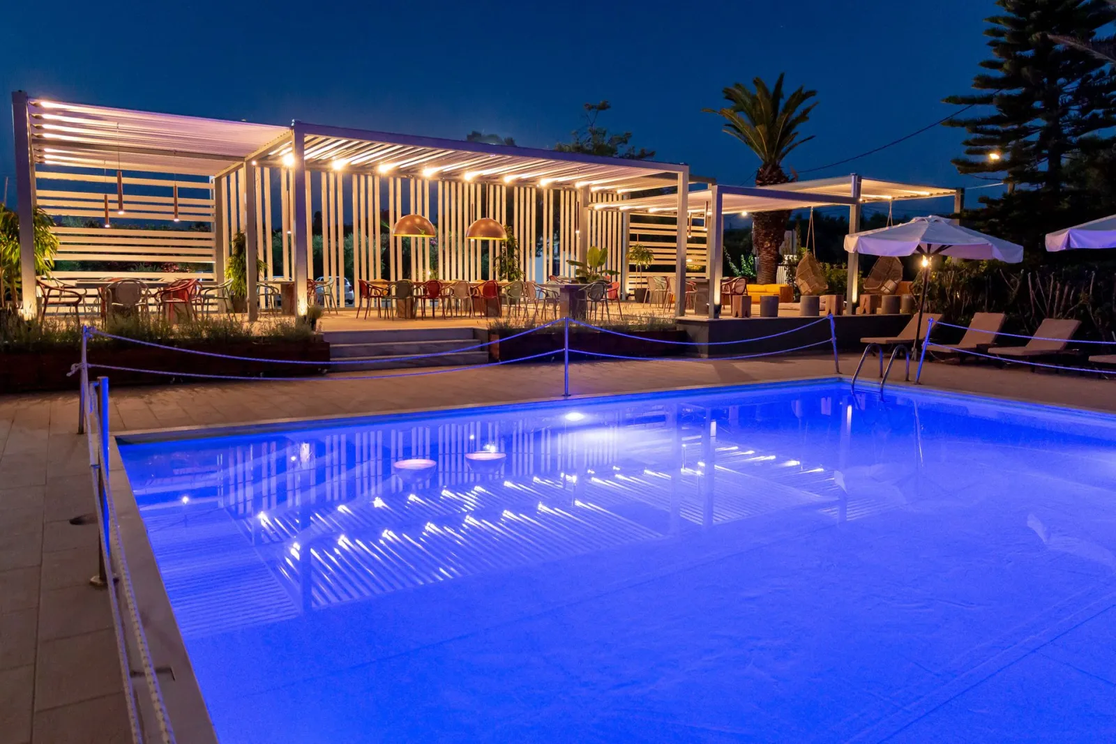 Apollo Resort Art Hotel - Hotel Business Christodoulou sisters LTD