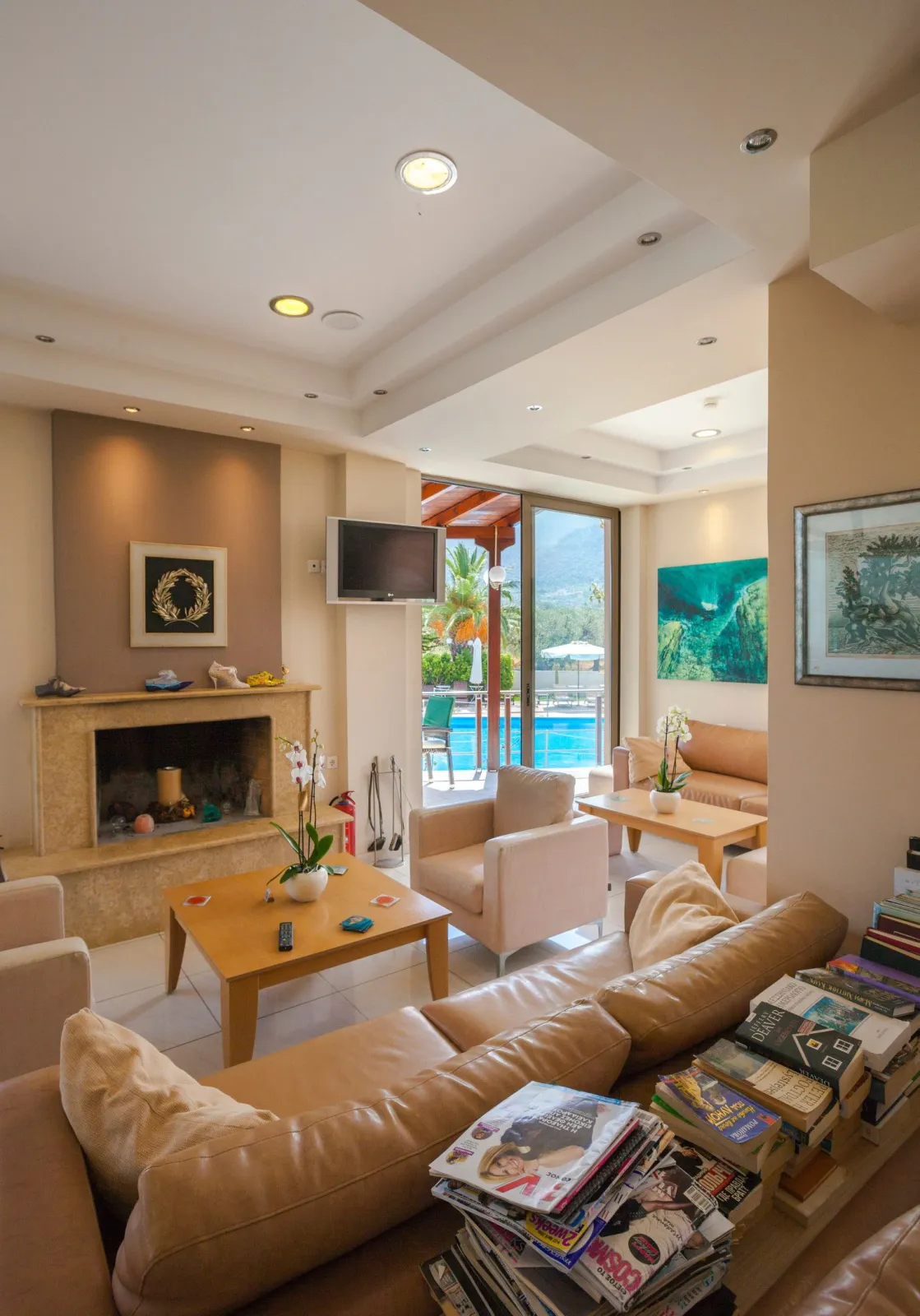 Apollo Resort Art Hotel - Hotel Business Christodoulou sisters LTD