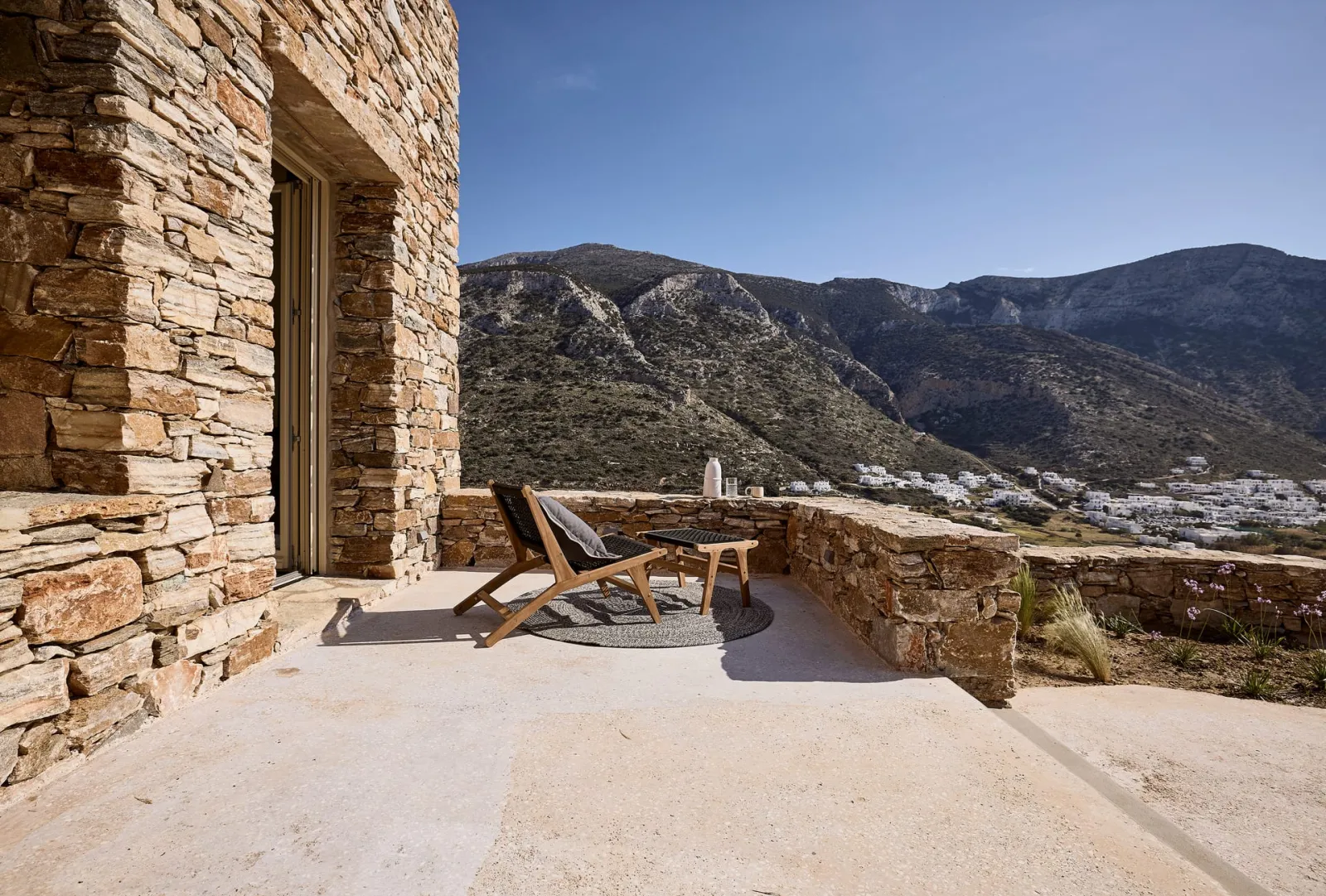 Apsila Pool Suites