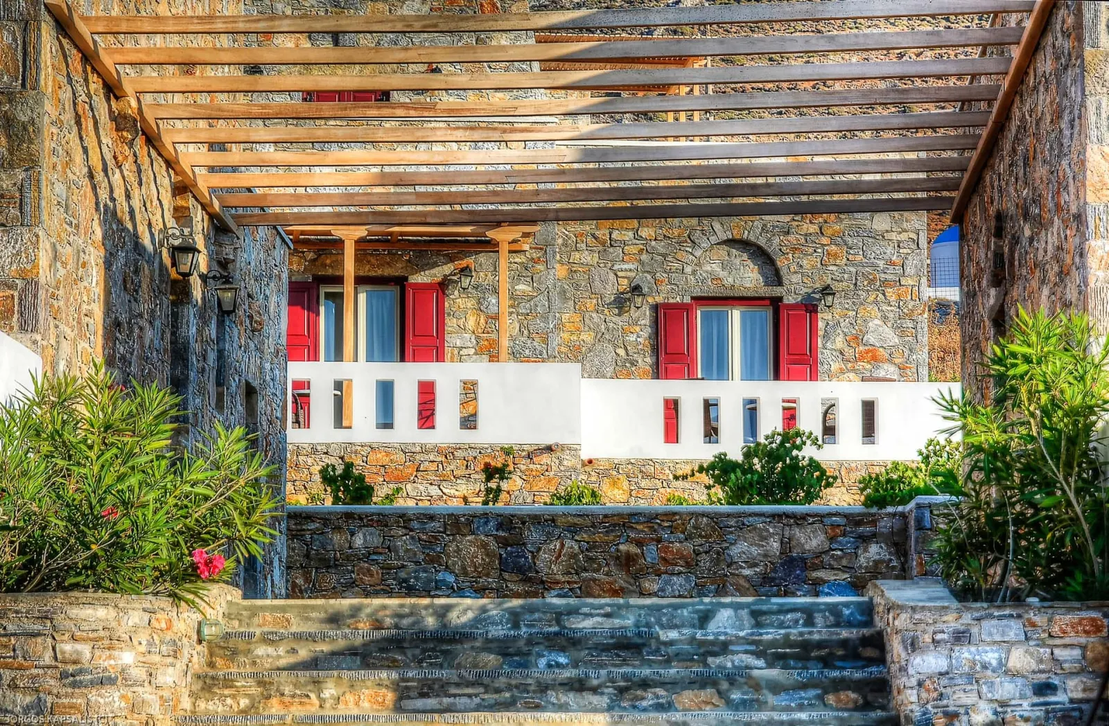 Aquapetra Hotel
