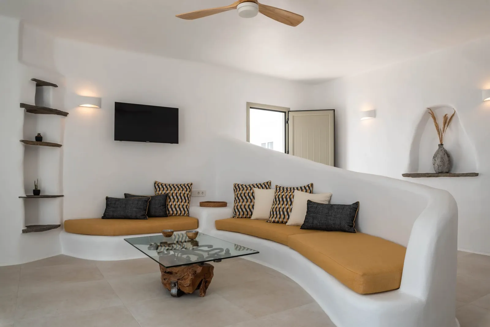 Private Pool Suite Panoramic View