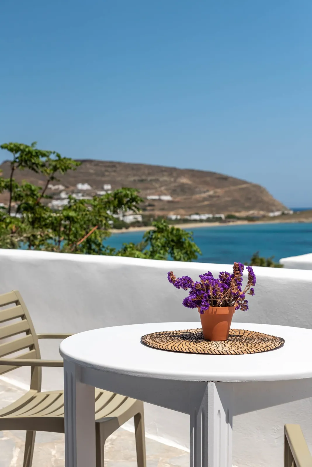 Studio with sea view & balcony