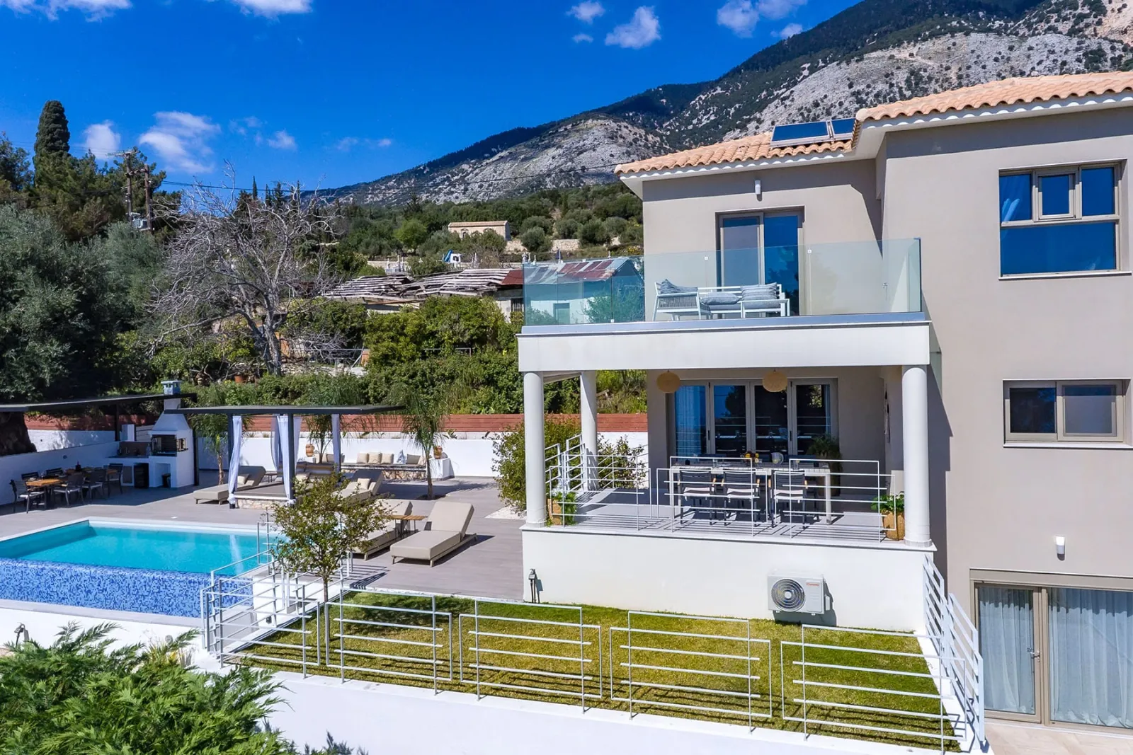 Villa Stellar