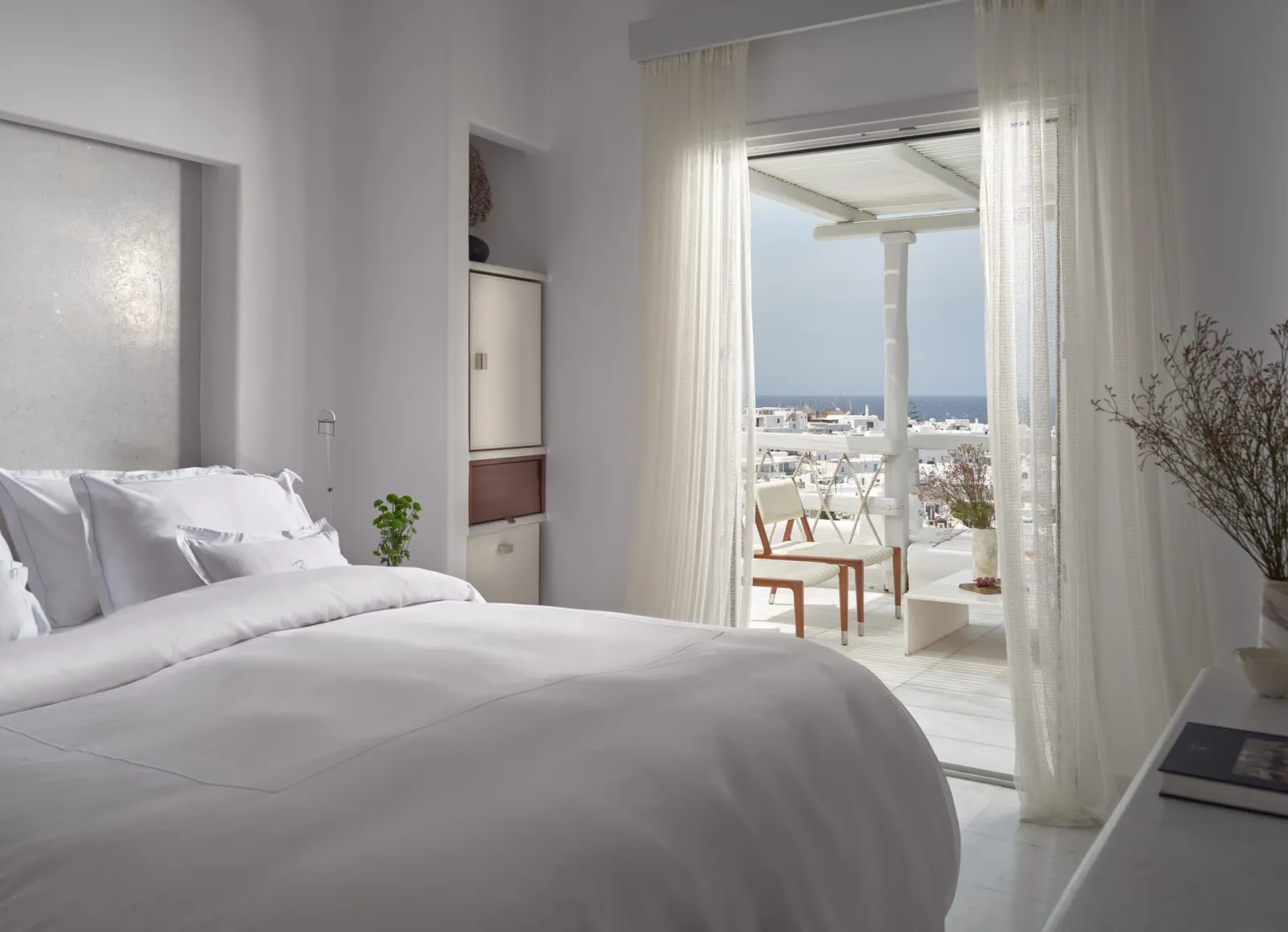 Panoramic Room Private Sundeck