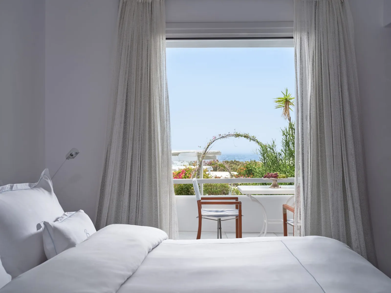 Honeymoon Suite Sea or Pool View