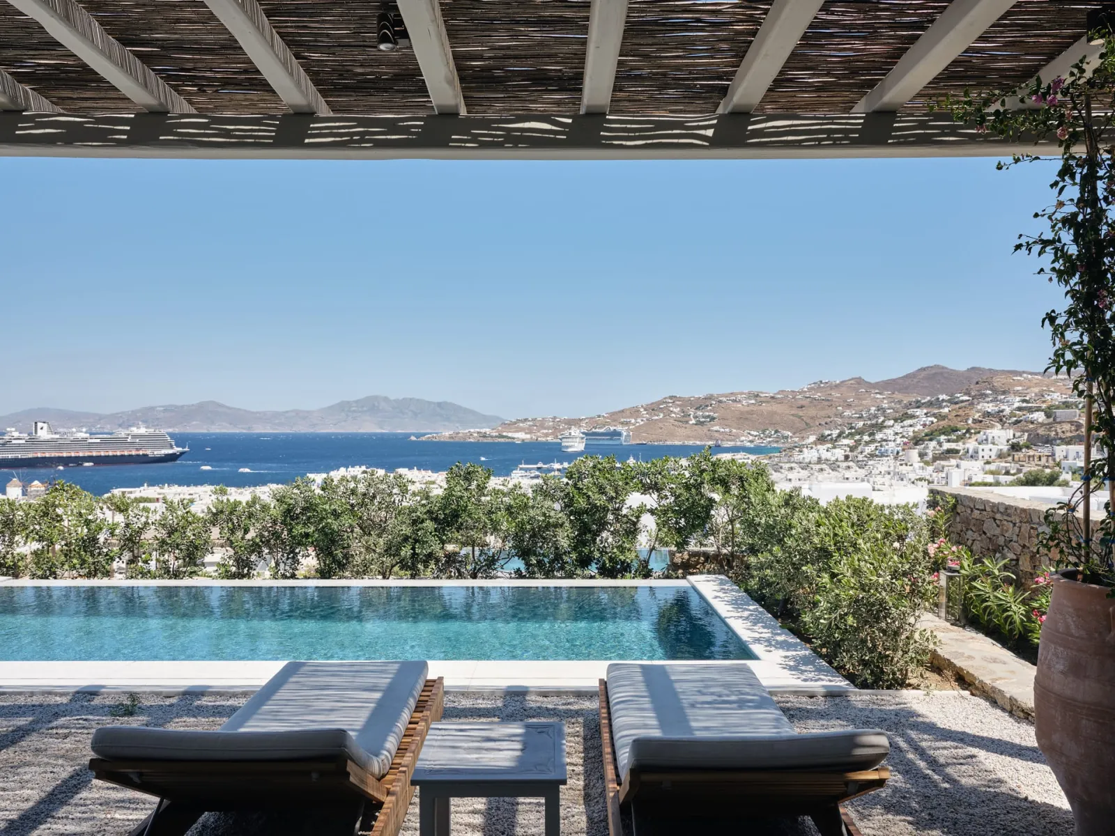 Hilltop Sea View Suite Private Pool | 250m from Belvedere Hotel | Shuttle Included |