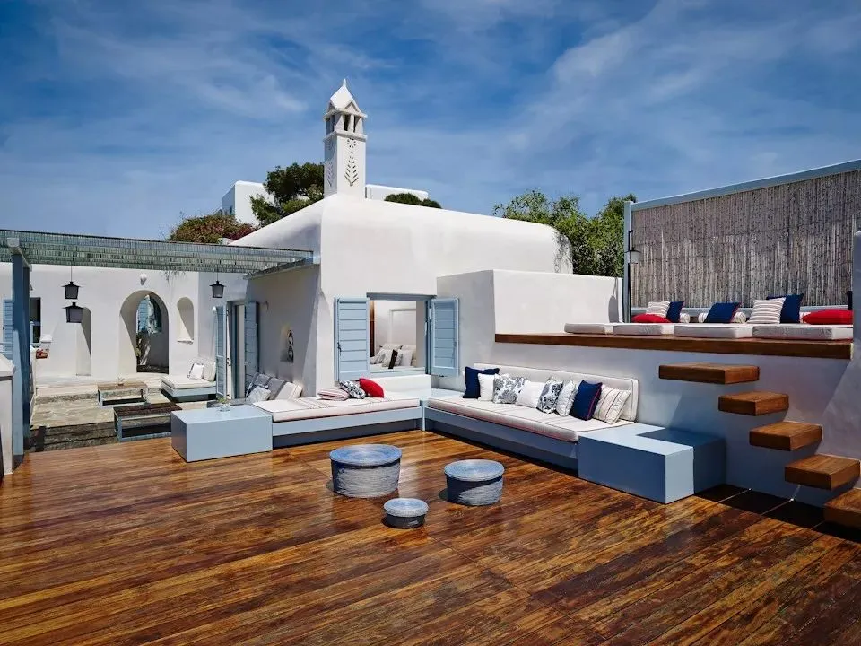 Waterfront Suite with Private Sundeck | 350m from Belvedere Hotel | Sleeps up to 3 |