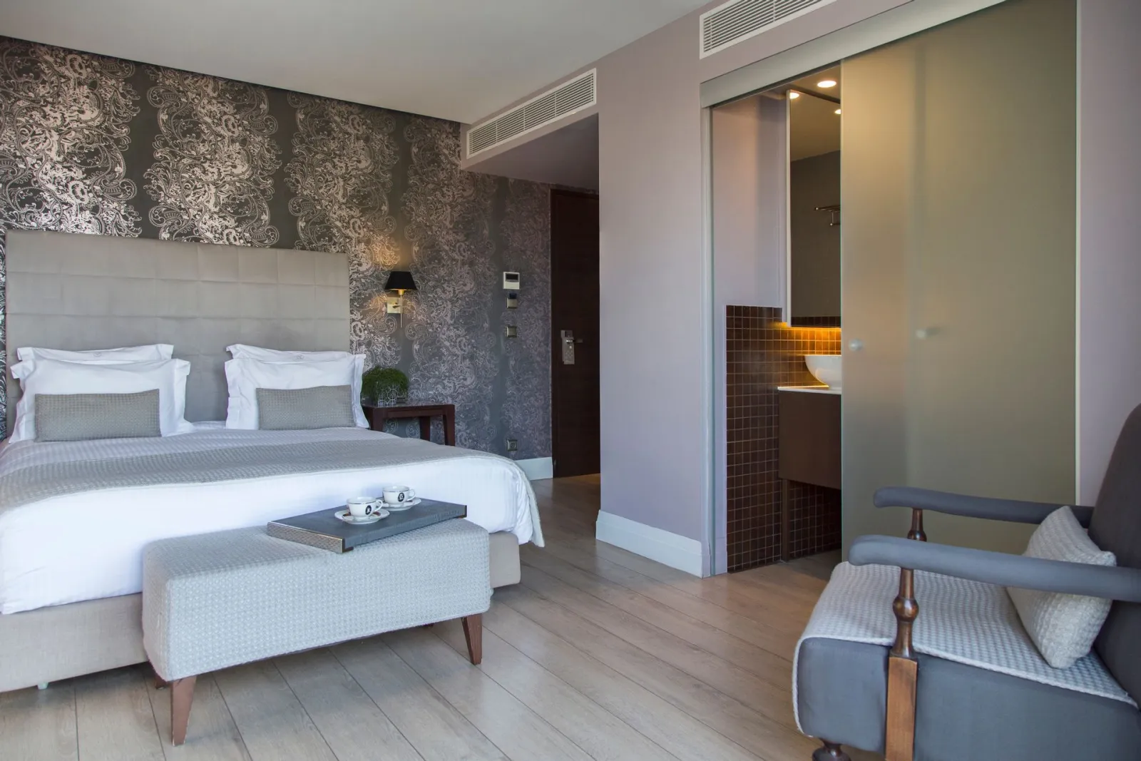 Penthouse Deluxe Room