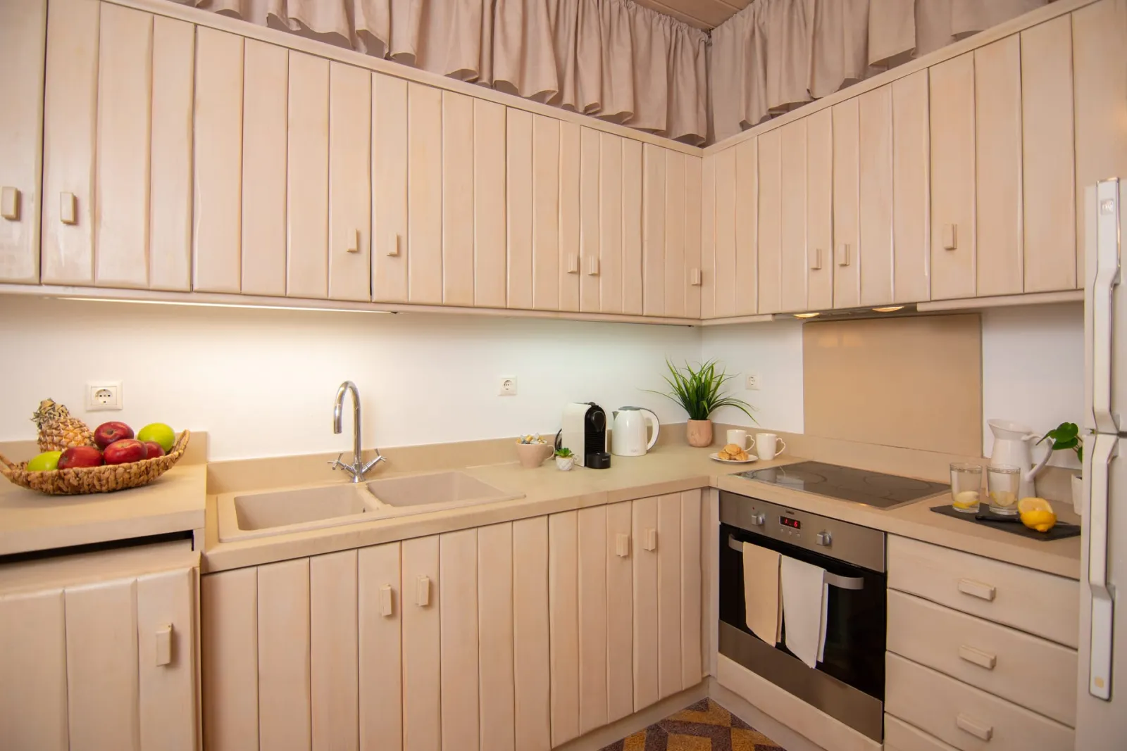 Whitelist Maisonette Ι