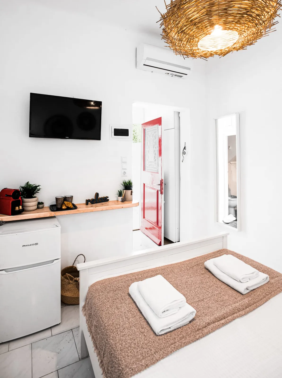 Whitelist Suite Laka