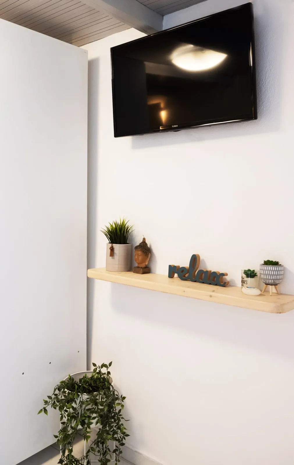 Whitelist Maisonette III