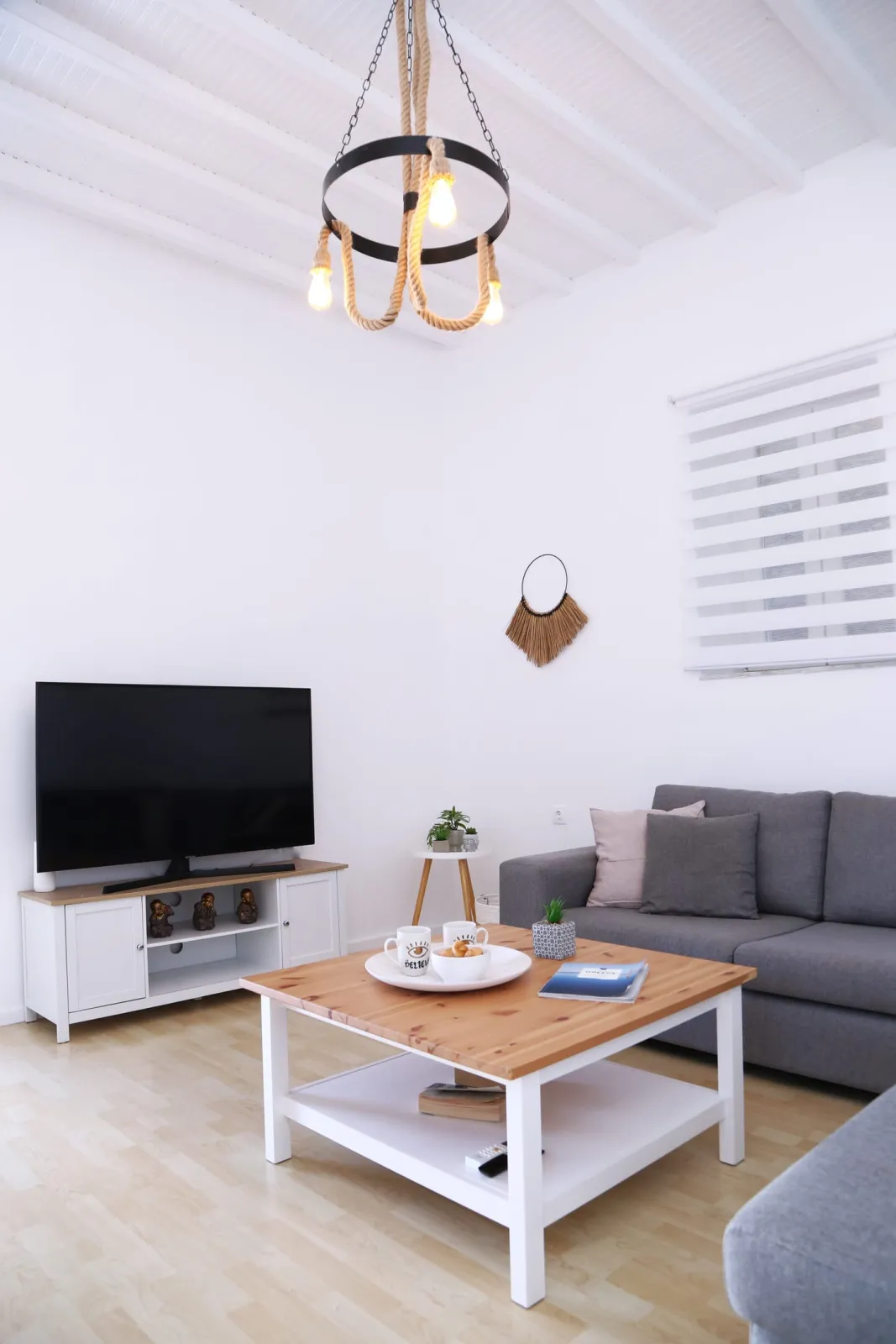 Whitelist Lux Residence