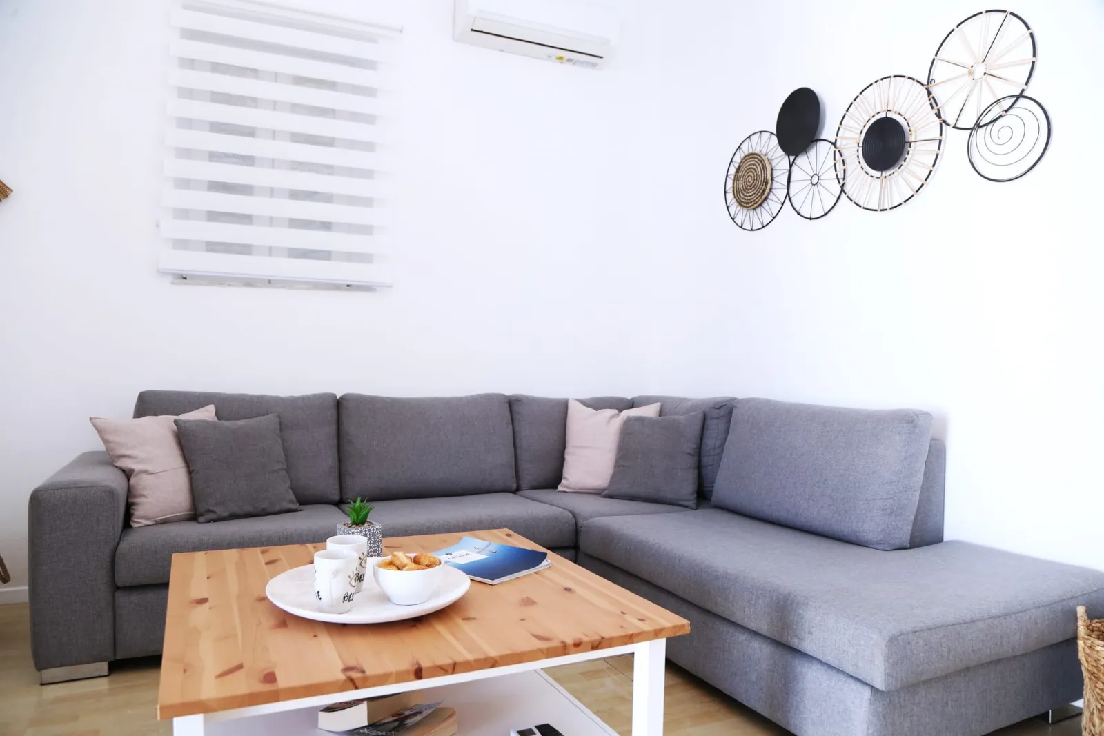 Whitelist Lux Residence