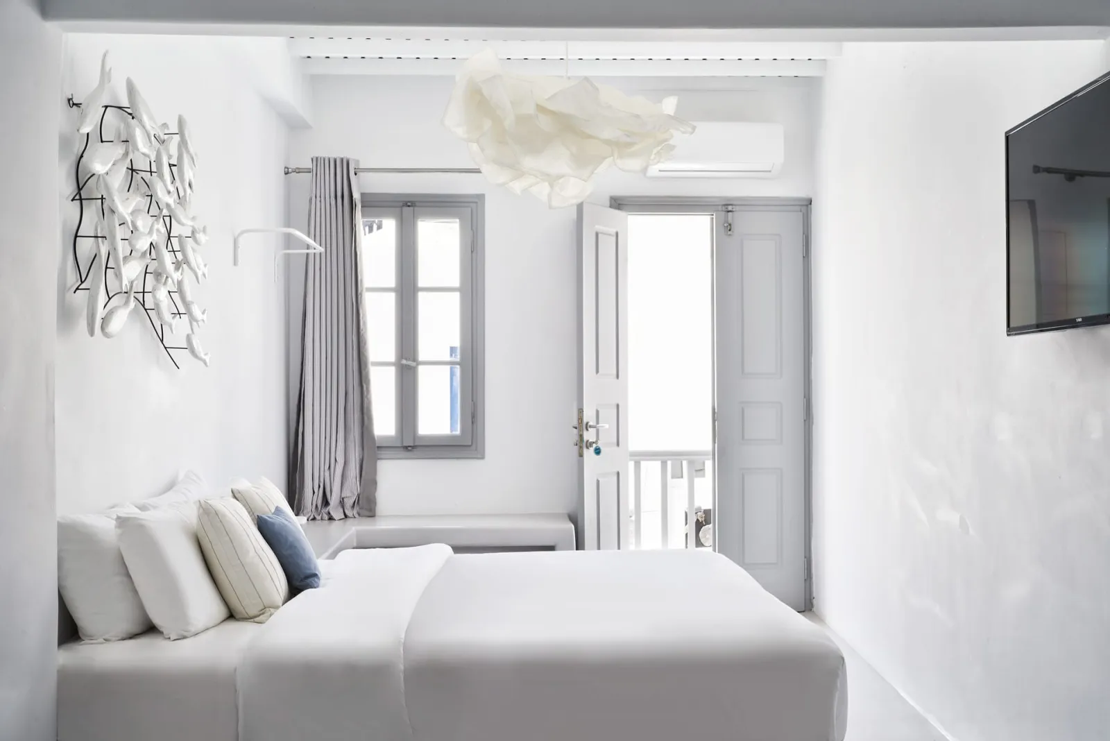 Whitelist Suite Fabrika