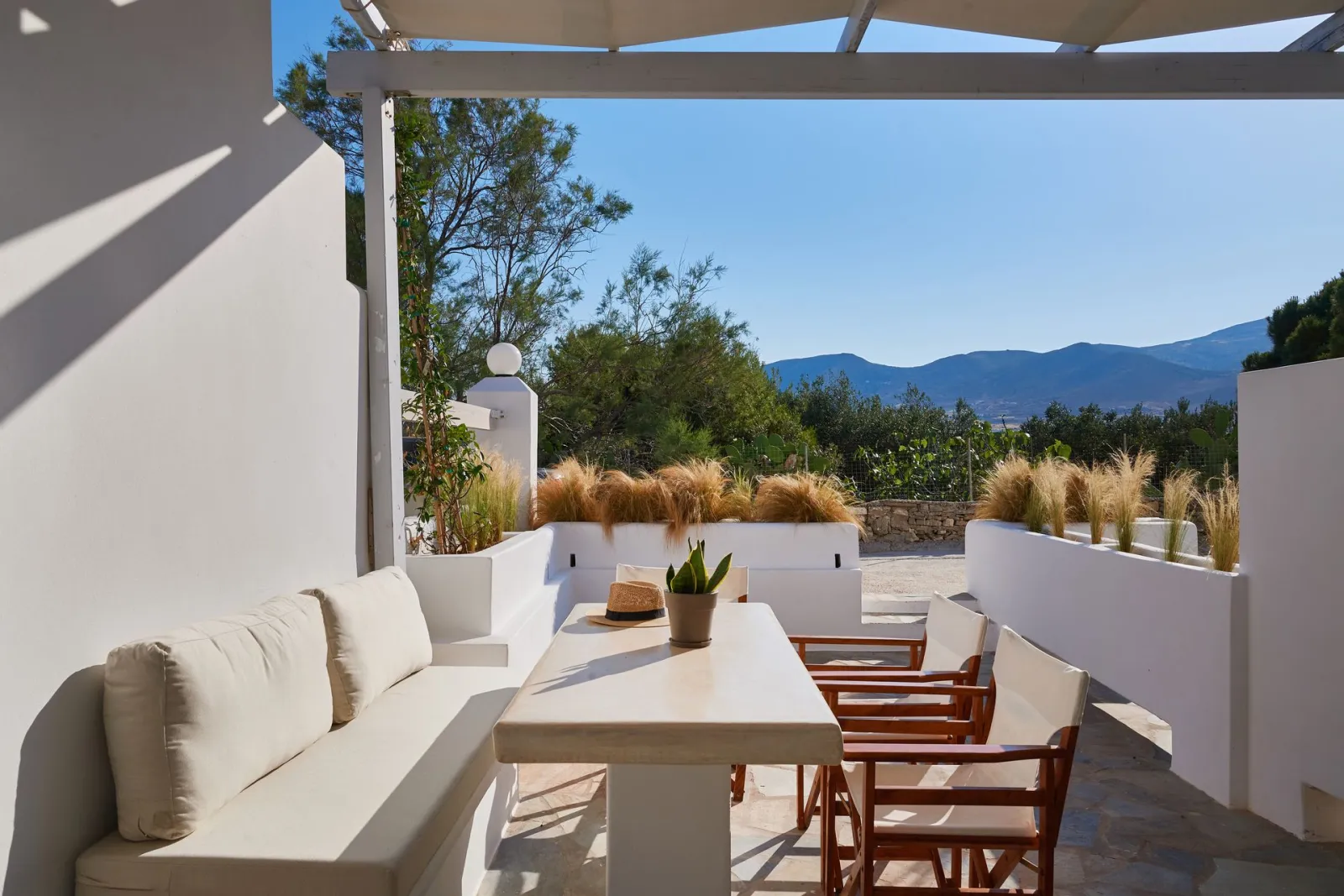 Hermes | 2 Bedroom Apartment with Patio