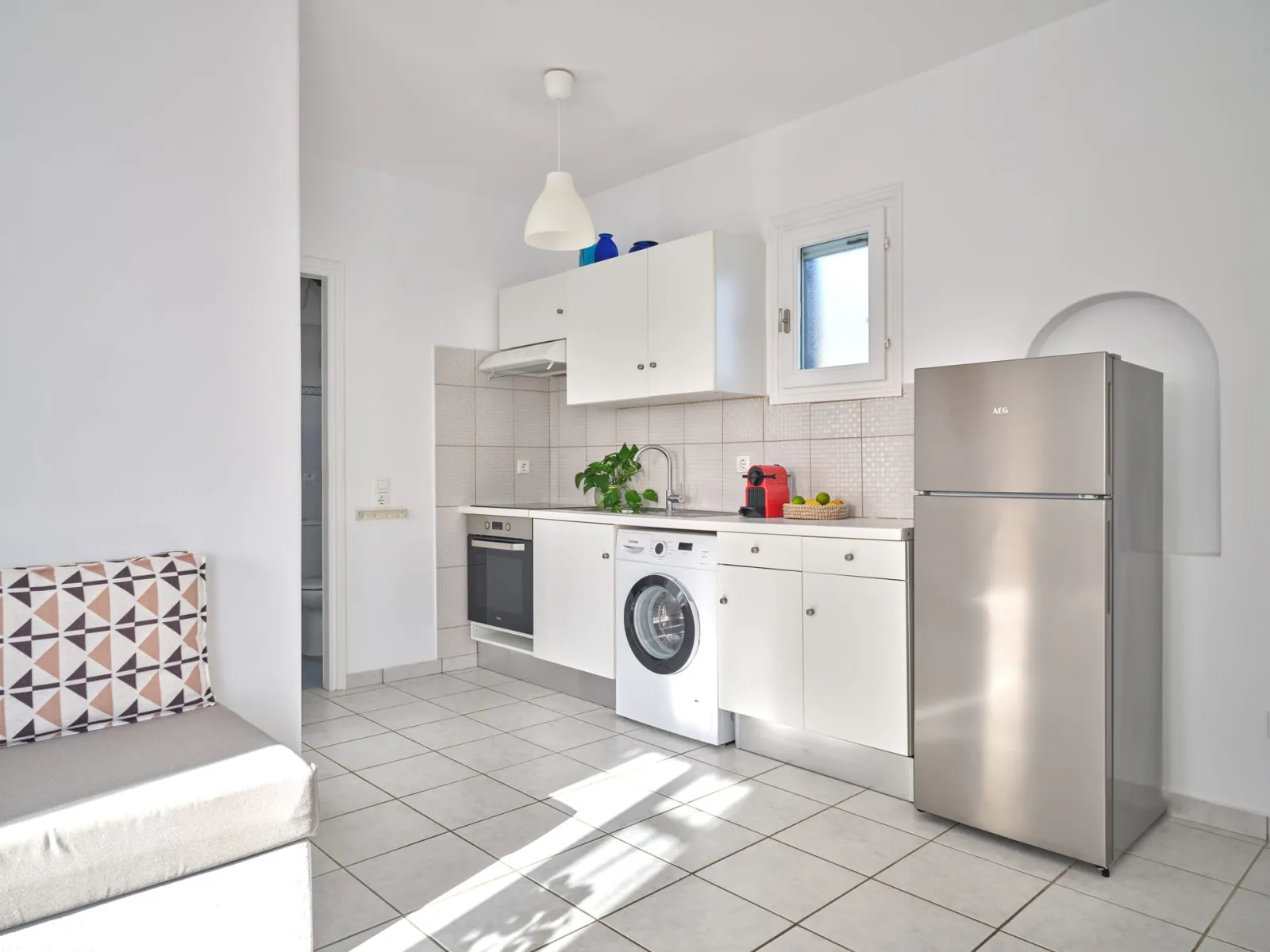Poseidon | 2 Bedroom Family Apartment with Sea View and Patio