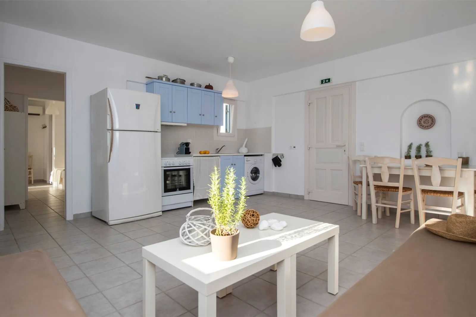 Zeus | 3 Bedroom Family Apartment with Sea View and Patio
