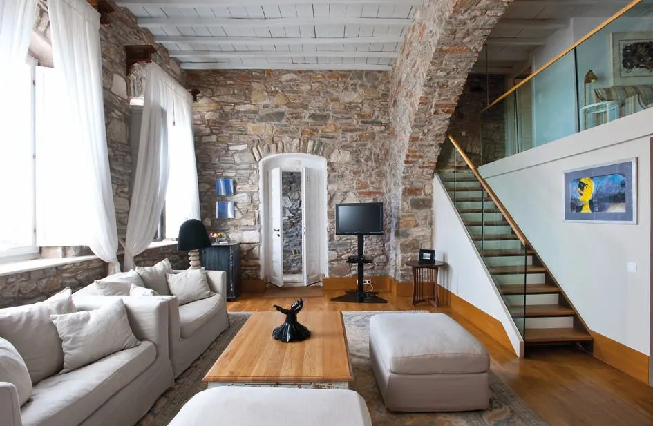 Executive Suite with Front Sea View