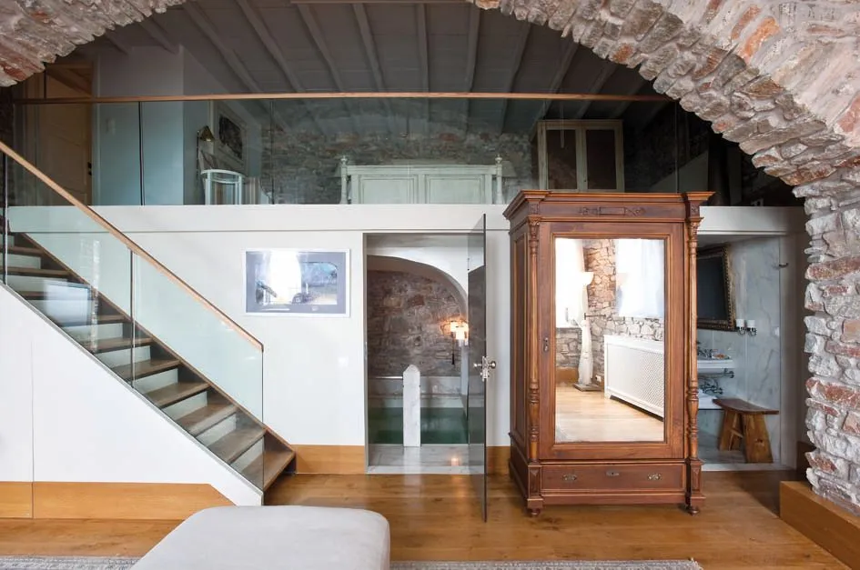 Executive Suite with Front Sea View