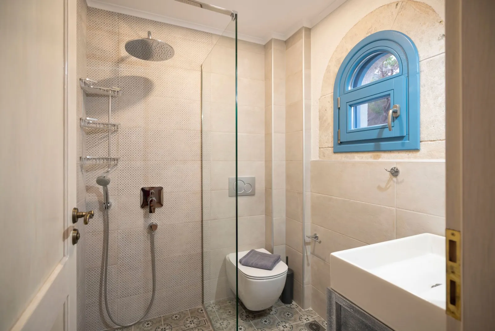 Deluxe Room with Balcony