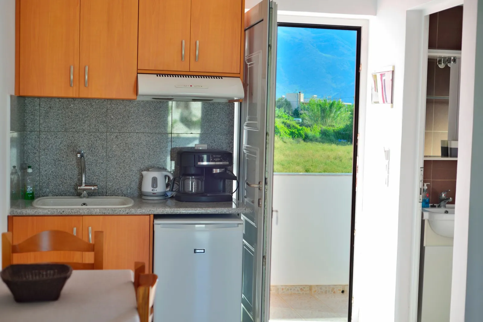 Twin Studio with Pool View