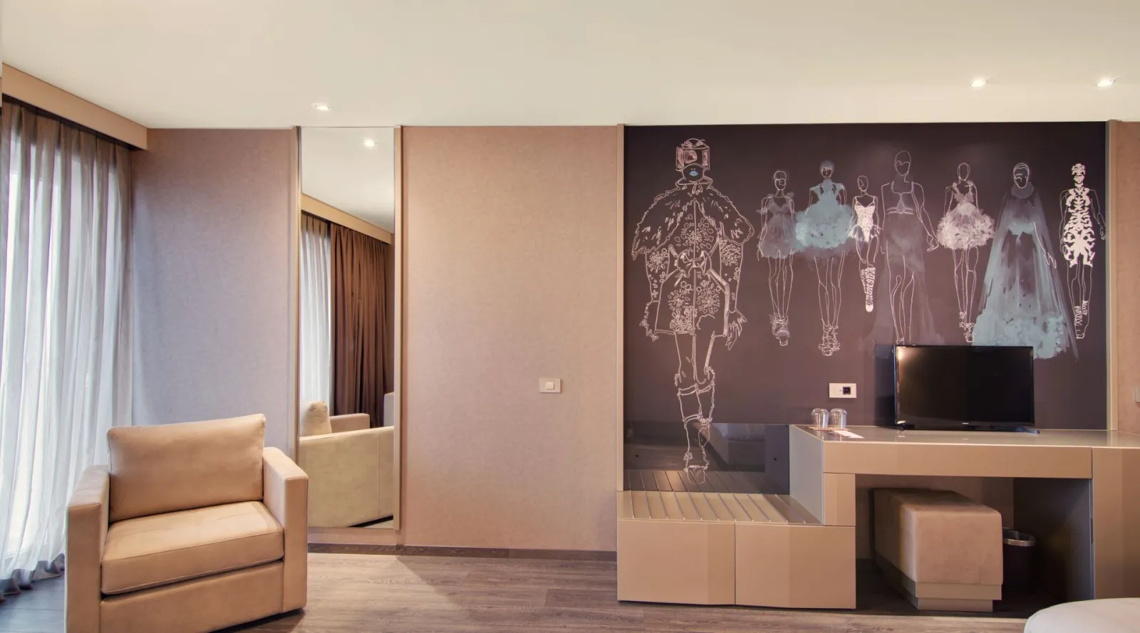 Junior Suite with Lake View